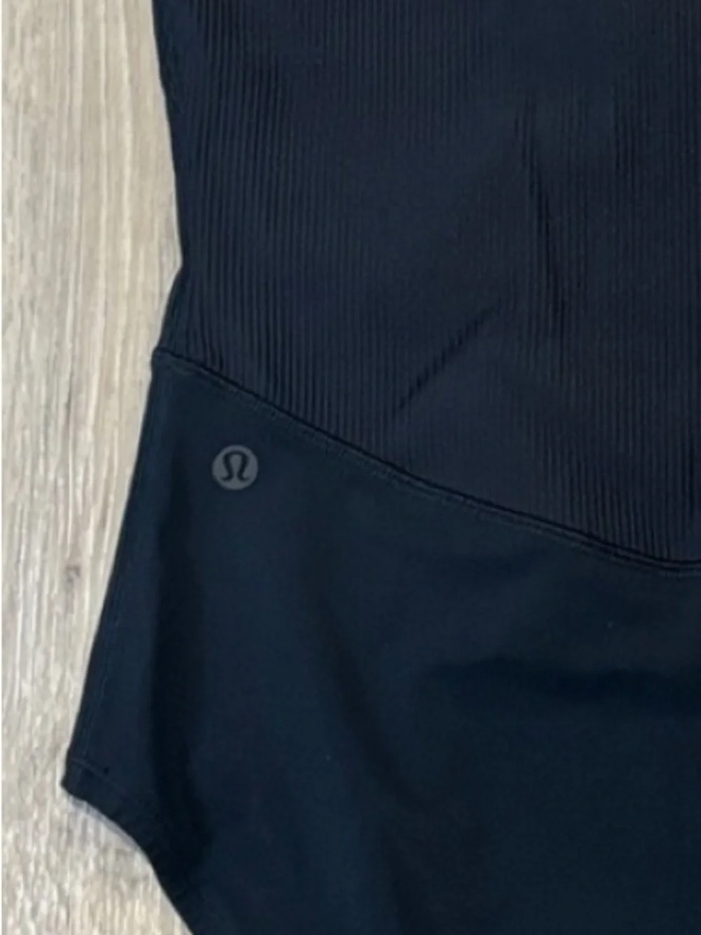 Lululemon Wade the Waters Paddle Suit in Black size 6
